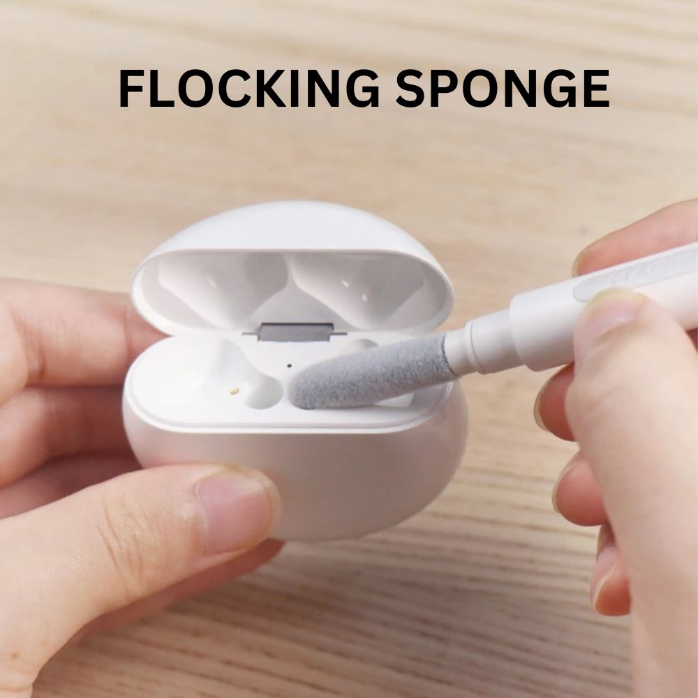 Airpods Pro Cleaning Kit Pen brush Bluetooth Earphones Case Earbuds Cleaner