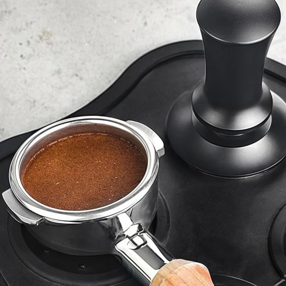 Calibrated spring espresso coffee tamper