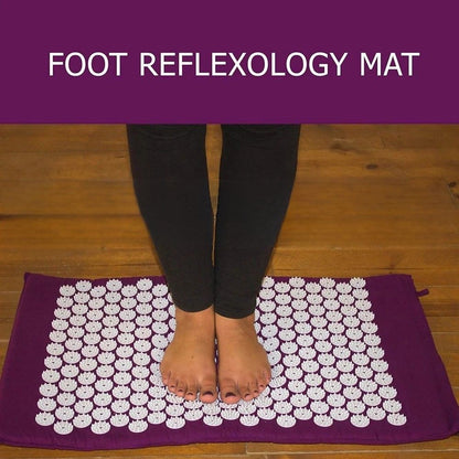 Acupressure mat and pillow set