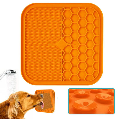 Silicone Dog Pet Lick Mat Pad Grooming Helper Boredom Buster Slow Feeder Bath